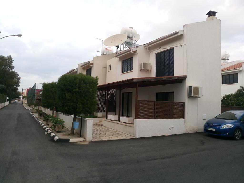 לרנקה Miltos Beach House מראה חיצוני תמונה