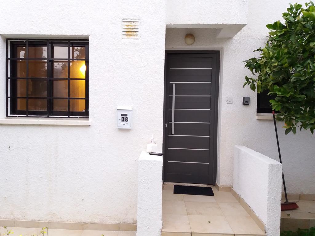 לרנקה Miltos Beach House מראה חיצוני תמונה