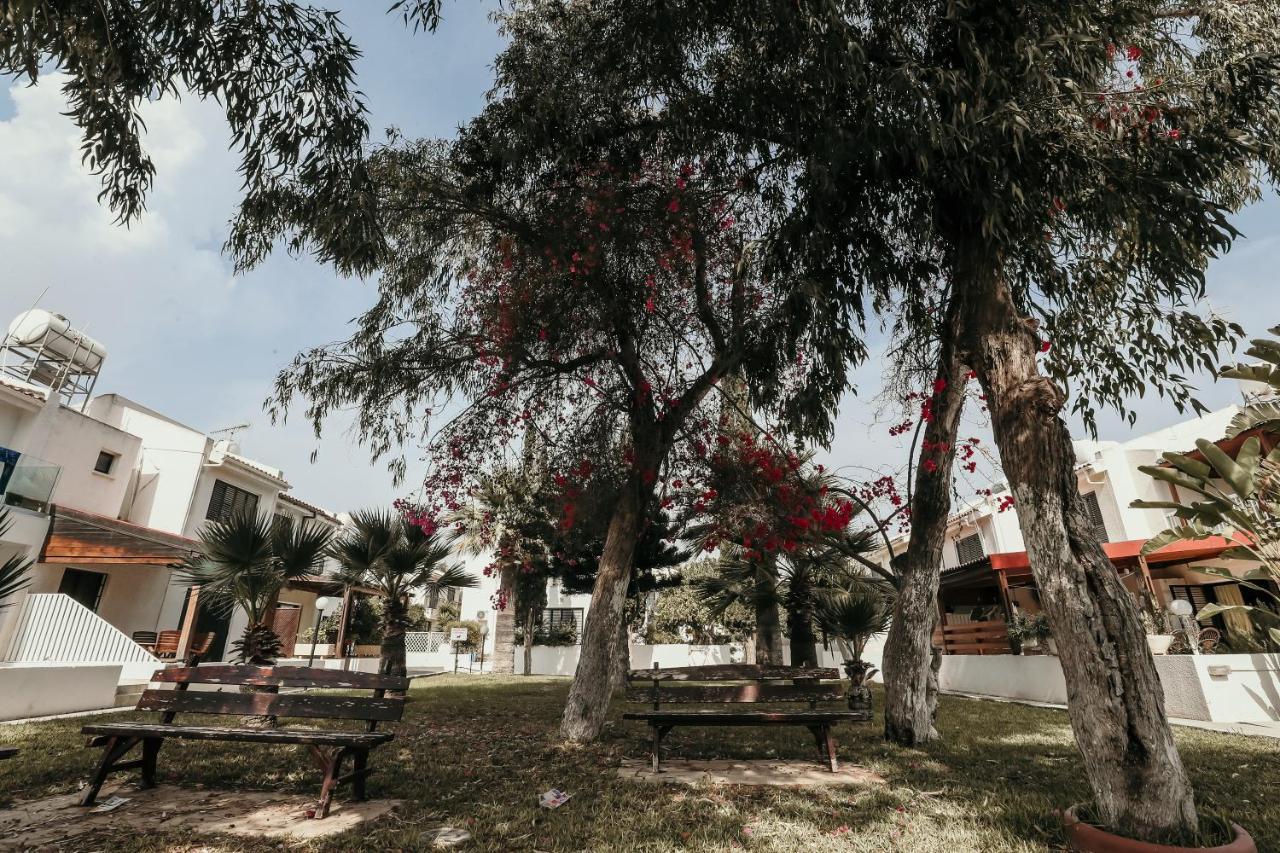 לרנקה Miltos Beach House מראה חיצוני תמונה